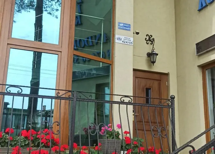 Hotelik Komandor *