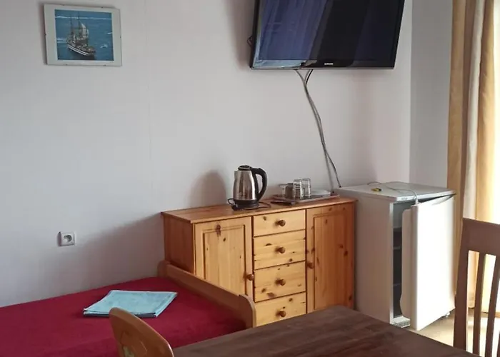 Hotelik Komandor Homestay *