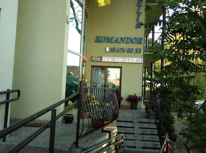 Komandor 民宿 Władysławowo